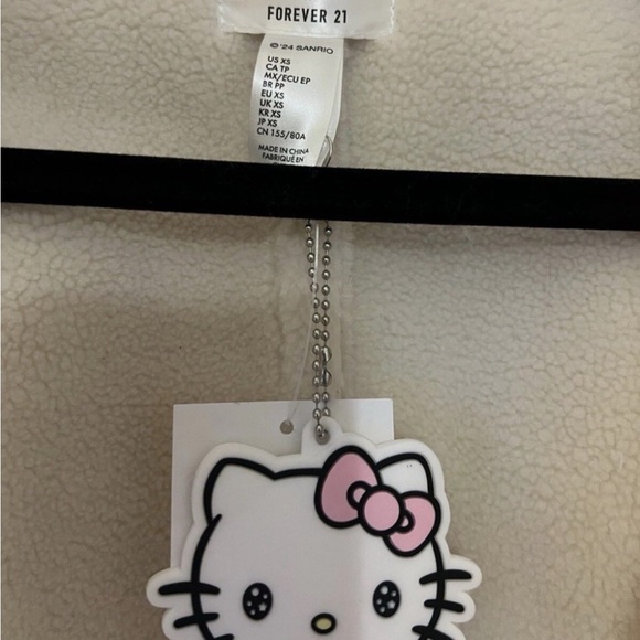 Forever 21 x Hello Kitty - XS Cream Cropped Jacket and Skirt Set with Shearling - Picture 5 of 6